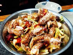 -辣盆盆麻辣小龙虾(哈尔滨总店)