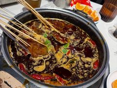 -钢管厂五区小郡肝串串香(蜀都万达店)