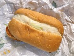 板烧鸡腿汉堡-麦当劳(中山公园龙之梦店)