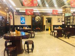 大堂-鸿瑞興面馆(梅岭店)