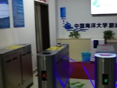 -中国海洋大学（崂山校区）-游泳馆