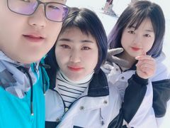 -采薇庄园四季滑雪场