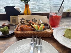 -六阅·福十 FORTEN 海景咖啡西餐厅(双廊古镇店)