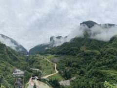 -鹿院坪生态旅游景区