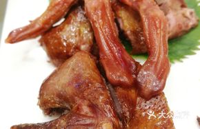 Braised Duck Tongues Mix