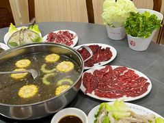 -官塘陈记鱼生·潮汕砂锅粥·牛肉火锅(潮枫路总店)