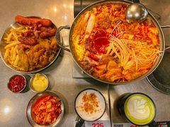 -MI WU FACTORY米屋美食工厂餐厅(绿地店)