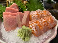-山川小町·极番烧肉(新地假日广场店)