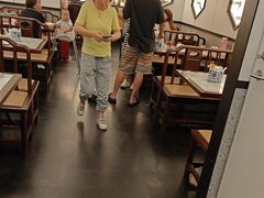 -小菜园新徽菜(宜兴八佰伴店)