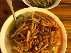 -锅巴凉粉油茶