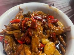 -铁头烧菜馆(立新路店)