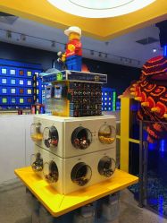 -乐高品牌旗舰店(人民广场店)