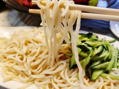 拌面-金陵暴走小龙虾·迷踪蟹(凯德MALL店)
