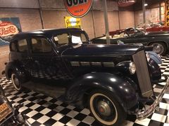 -席娜卡琳火车铁道夜市