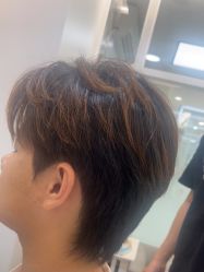 -首脑美发沙龙