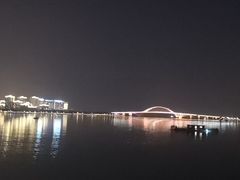 -呷哺呷哺(维多利万悦城店)