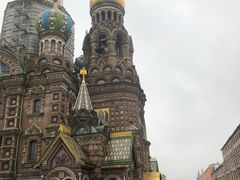 -滴血救世主教堂