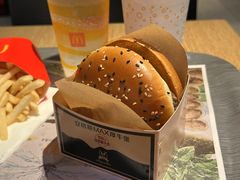 -麦当劳(新王府井店)
