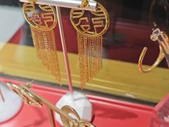 -LADY FAFA(巨鹿路陕西南路路口店)