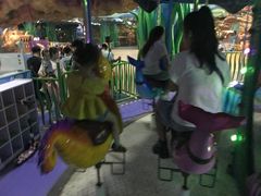 -青岛嘉年华主题乐园