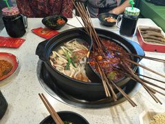 -钢管厂歆瑞源油卤串串香(春熙路太古里店)
