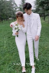 -雪中彩影婚纱摄影·微光艺术中心