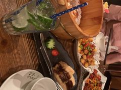 -胡桃里音乐酒馆(环亚凯瑟琳广场店)