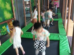 -蒙特利亲子乐园