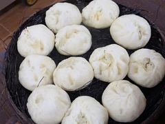 -舒小笼松针小笼包