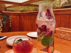 -秘密旅行Bonjour(黑金冠 江南西店)