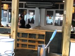大堂-缘福乡村铁锅炖民宿(八达岭店)