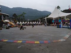 -美心红酒小镇游乐园
