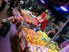 -鑫朱雀农贸批发市场