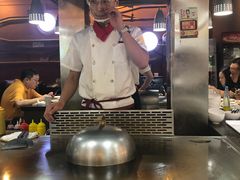-利昂法式铁板主题餐厅(新奥购物中心店)