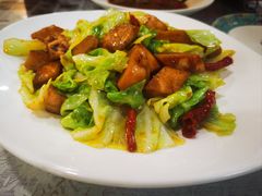-汗腾格里·风味餐厅(新疆驻京办店)