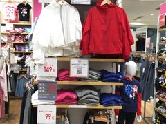 -优衣库(上海虹口龙之梦店)