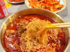 -金龙烧烤·牛肉面(西塔店)