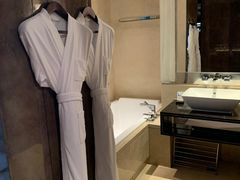 -广州天河希尔顿酒店