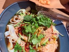 -耶里夏丽·丝路国际·新疆餐厅(浦东区东方路店)