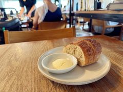 -ROAST coffee & eatery