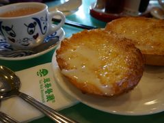 猪扒包-翠华餐厅(山顶道店)