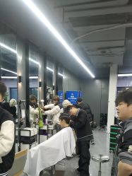 -藤野造型烫发染发