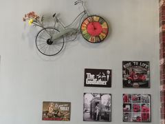 -愉肴麻辣香锅(中北镇店)