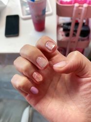 -Pink You美甲洗眉纹绣定制中心