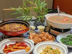 -双湖园·地标武汉菜(黄鹤楼解放路店)