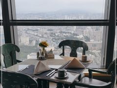 -锦厨国际自助餐厅 · 云端景观 (昆明索菲特大酒店)