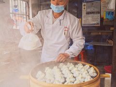 -严氏重油烧麦(民权路店)