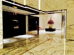 -上海宝华万豪酒店