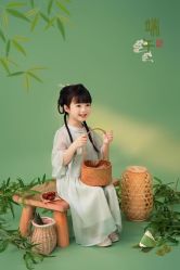 -童画王国儿童摄影(吉大店)