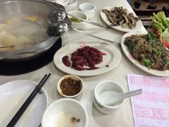 -粤潮牛肉火锅店(江南大道店)